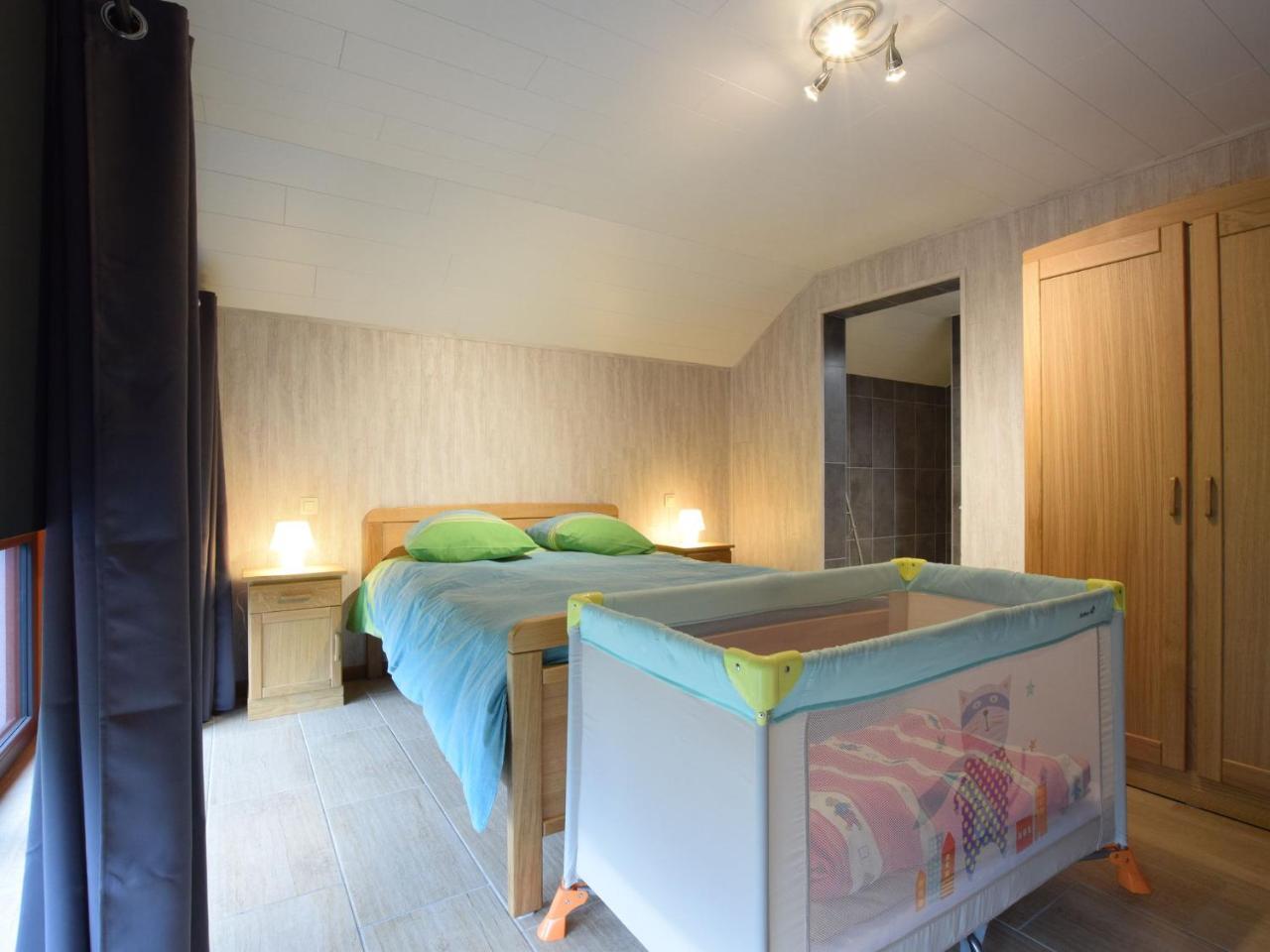 Chic Holiday Home In Noville With Sauna Eksteriør billede